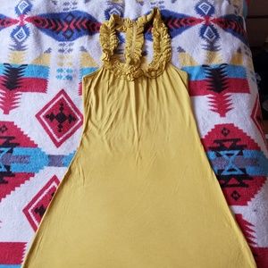LOVE this Mustard Bodycon Dress